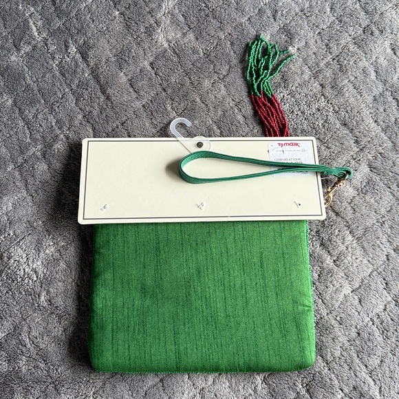 Sincerely Jules Cherry Beaded Wristlet - Picture 3 of 3